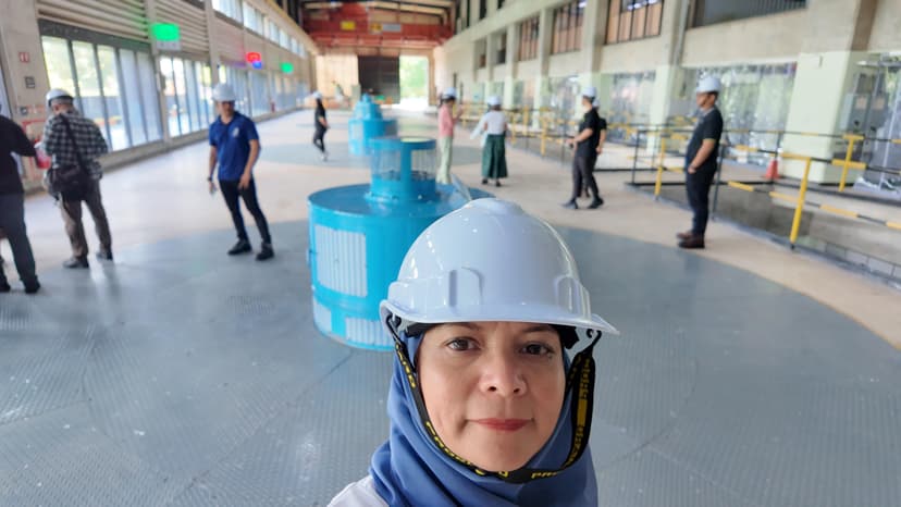 Batang Ai Hydroplant & Floating Solar Visit with Sarawak Energy